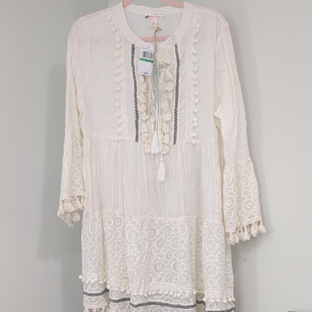 Elegant White Lace Midi Dress